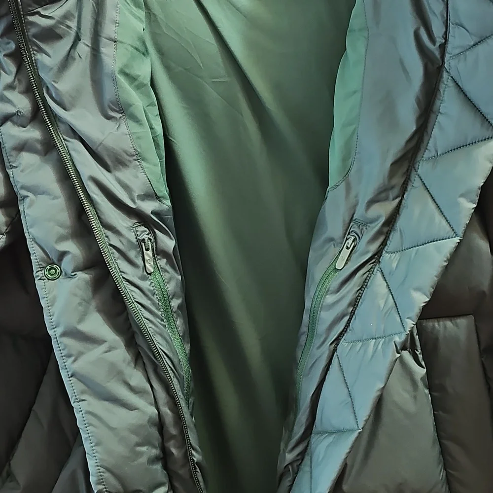 Lululemon Wunder Puff Jacket - Picture 7 of 11